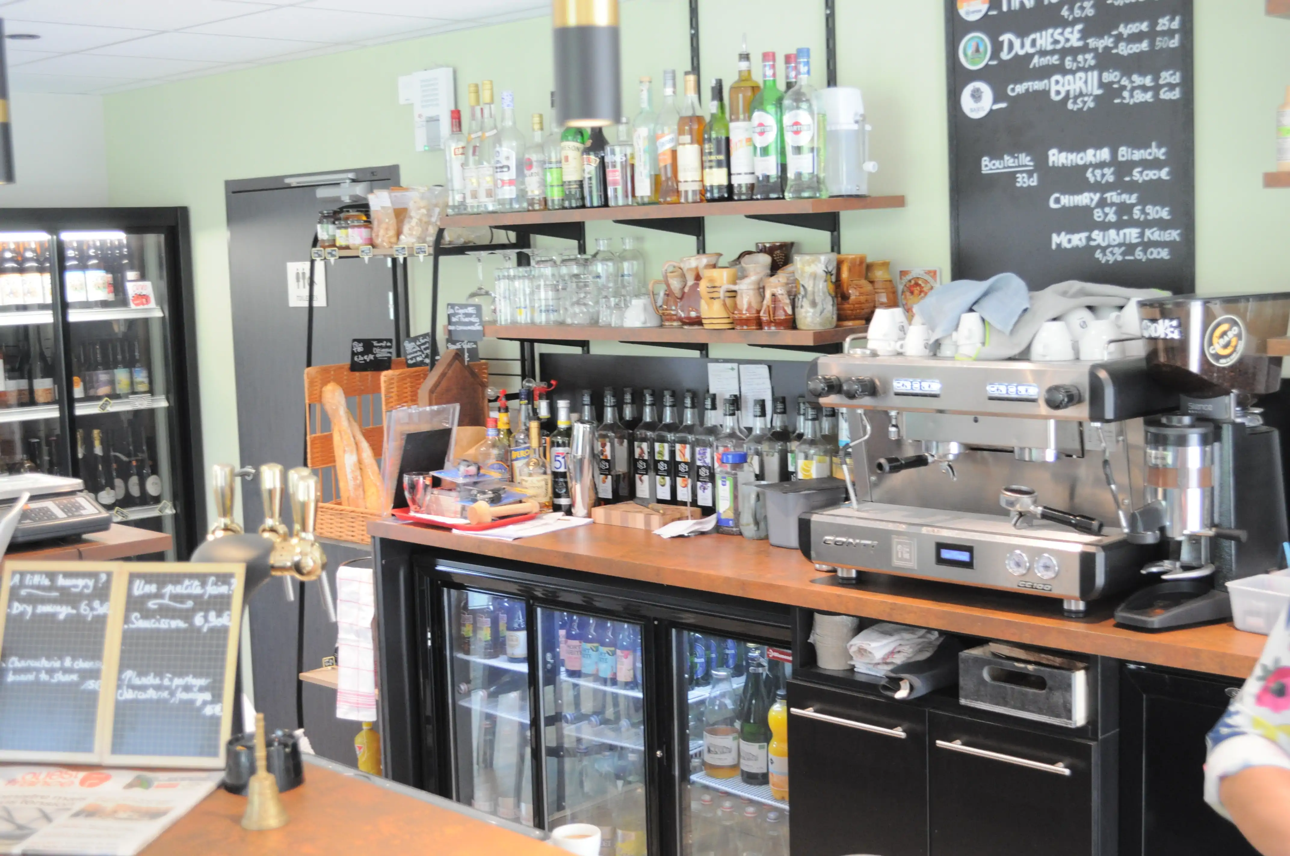 Partagez un moment convivial à La Chapelle-aux-Filtzméens